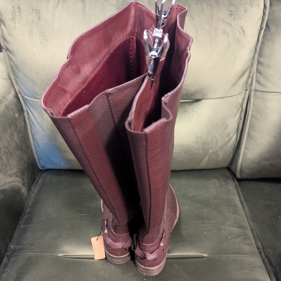 New EWC W/O Box Maurice's Faux Leather Boots Size 8W With Extra Wide Calf - Picture 3 of 9